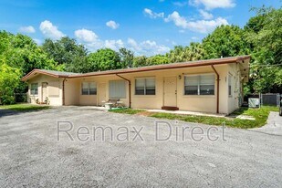 4591 Purdy Ln in West Palm Beach, FL - Building Photo