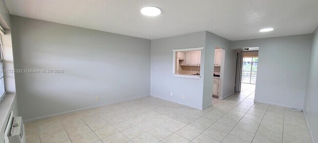 property at 125 Canterbury E