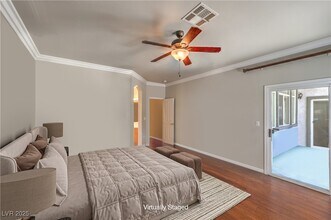 11135 River Hills Ln in Las Vegas, NV - Foto de edificio - Building Photo