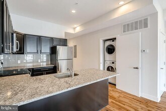 514 South St in Philadelphia, PA - Building Photo - Building Photo