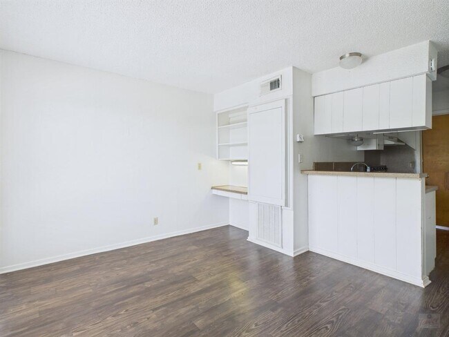 2808 Whitis Ave in Austin, TX - Building Photo - Building Photo