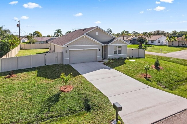 property at 4689 SW Ulster St