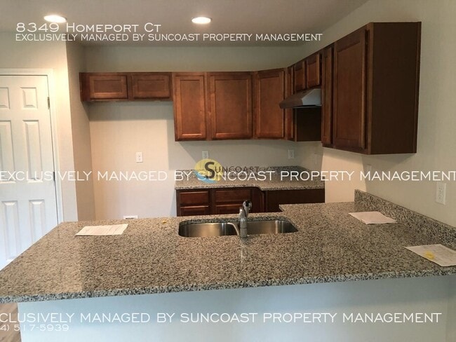 8349 Homeport Ct in Jacksonville, FL - Building Photo - Building Photo