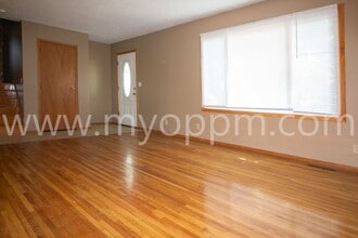 12642 Westwood Ln in Omaha, NE - Building Photo - Building Photo