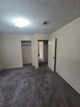 403 W Dewey Ave in Orange, TX - Building Photo - Building Photo