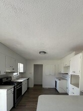 737 Dauphine Dr in Birmingham, AL - Building Photo - Building Photo