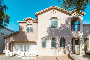 111 N 65th Dr in Phoenix, AZ - Building Photo