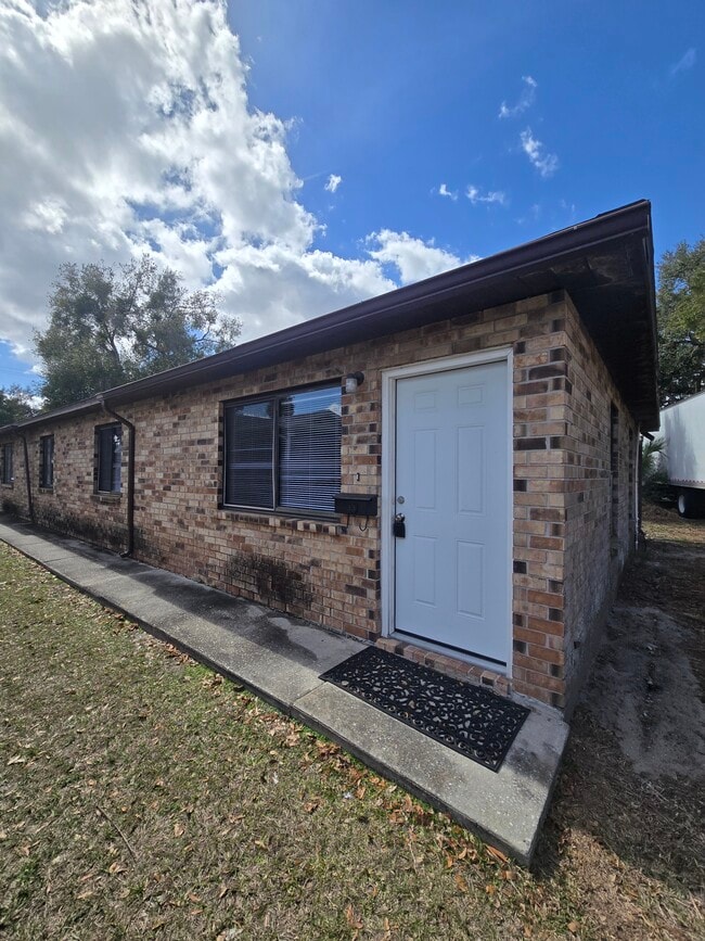 1436 E Main St, Unit 1438 in Lakeland, FL - Building Photo - Building Photo