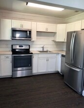 2113 E Dellview Dr in Tallahassee, FL - Building Photo - Building Photo