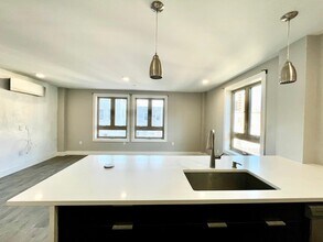 62-68 69th St in Guttenberg, NJ - Building Photo - Building Photo