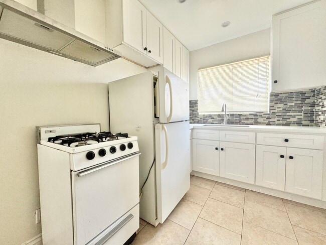 property at 1209 S La Cienega Blvd