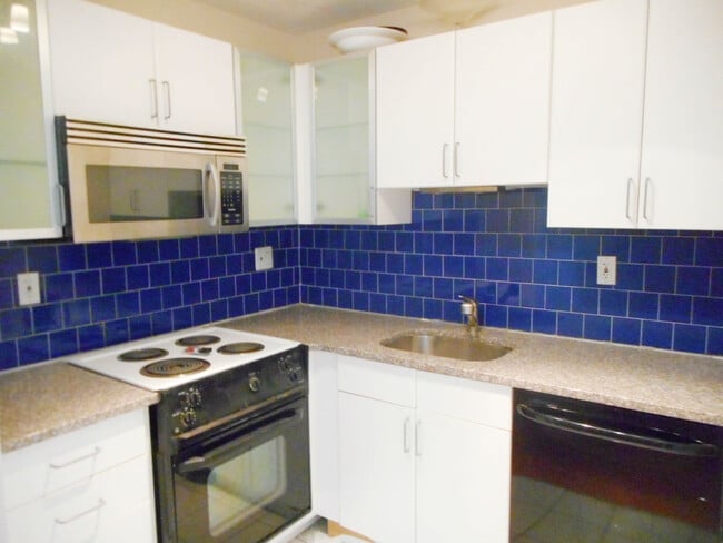 property at 10 Scottfield Rd