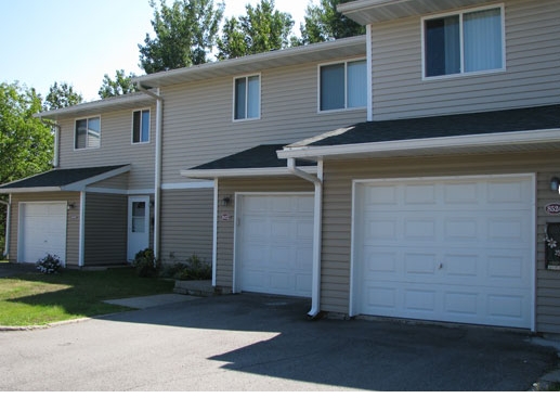 Raintree West Apartments in Mountain Iron, MN - Foto de edificio - Building Photo