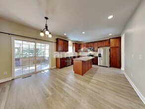 1409 Lindenberg Sq in Wake Forest, NC - Building Photo - Building Photo