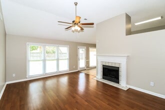 1965 Abbott Cove in Memphis, TN - Building Photo - Building Photo