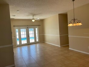 4302 Waterside Pointe Cir in Orlando, FL - Building Photo - Building Photo