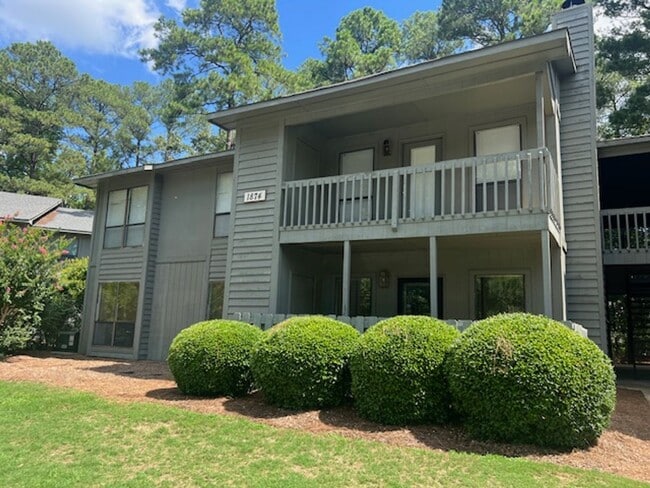 property at 1874 Tryon Dr
