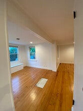 33 Culver Ln in East Moriches, NY - Building Photo - Building Photo