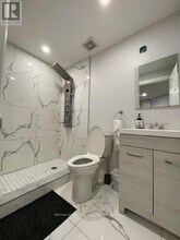 145 Cranbrook Cres in Vaughan, ON - Building Photo - Building Photo