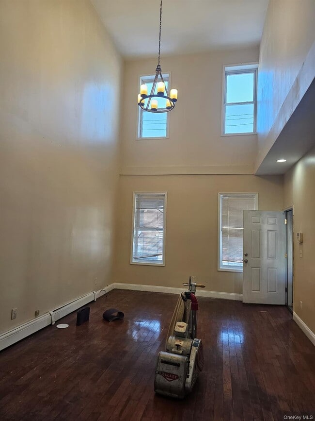 105-17-105170 170th St in Queens, NY - Building Photo - Building Photo