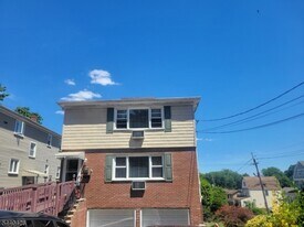 50 Valley Way in West Orange, NJ - Building Photo