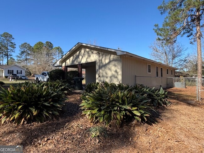 305 Hillside Dr in Dublin, GA - Building Photo - Building Photo