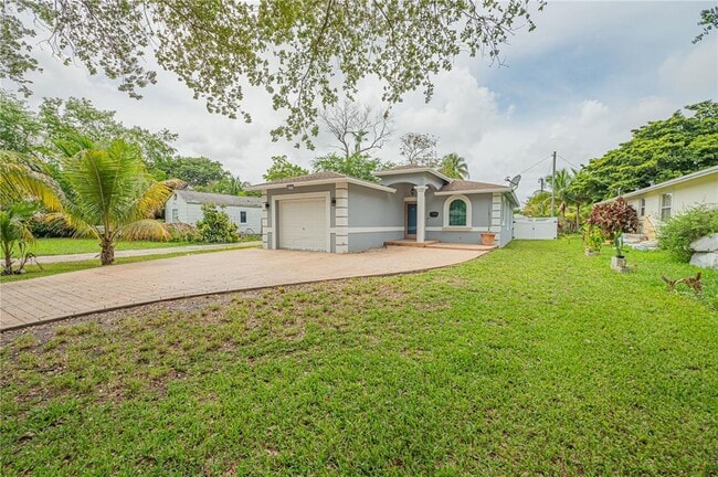 property at 2419 Washington St