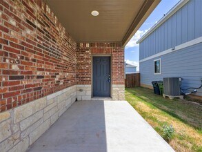 116 Prairie Falcon Wy in Leander, TX - Building Photo - Building Photo