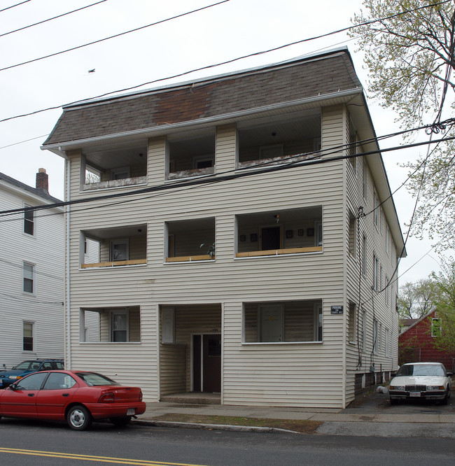 1196 Grattan St in Chicopee, MA - Building Photo - Building Photo