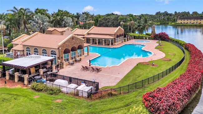 property at 1395 NE 33rd Ave