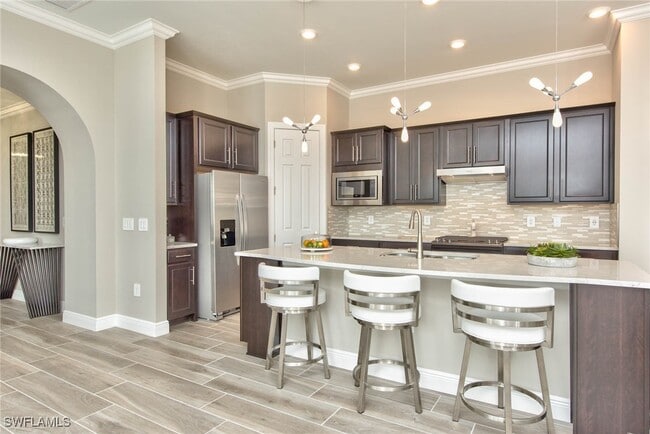 property at 9761 Willet Ct