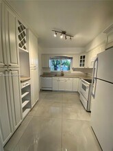 2155 NE 122nd St in North Miami, FL - Building Photo - Building Photo