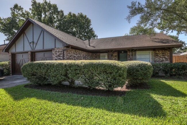 property at 5719 Chrystell Ln