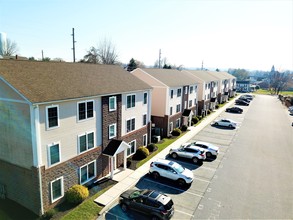 Oak Grove Apartments in Middletown, PA - Building Photo - Building Photo