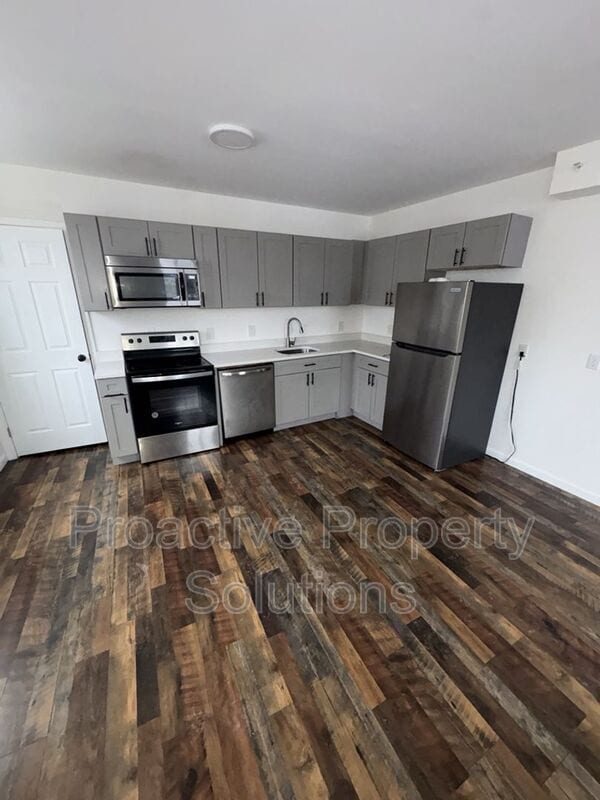 730 N Main St in Wilkes-Barre, PA - Building Photo - Building Photo