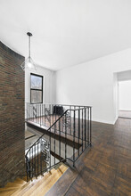 1075 Grant Ave in Bronx, NY - Building Photo - Interior Photo