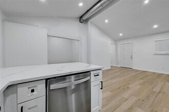 1911 David St in Austin, TX - Building Photo - Building Photo