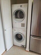 3900 14th St NW, Unit 610 in Washington, DC - Building Photo - Building Photo