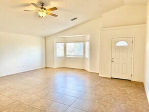 56595 Desert Gold Dr in Yucca Valley, CA - Building Photo - Building Photo