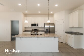 202 Windsor Reserve Dr in Eagle Lake, FL - Building Photo - Building Photo