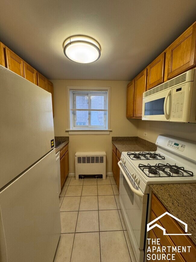 4044 N California Ave in Chicago, IL - Building Photo - Building Photo