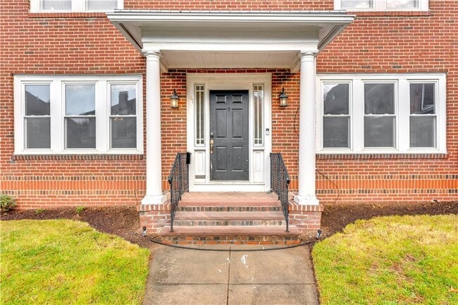 41 Elmway St in Providence, RI - Building Photo - Building Photo