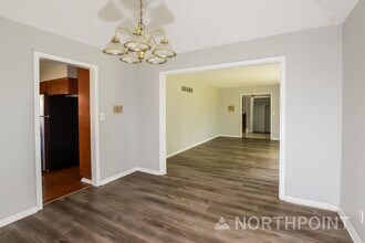 4321 Briarcliff Rd in Independence, MO - Building Photo - Building Photo