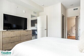 9650 52nd Ave E, Unit 01-214 in Palmetto, FL - Building Photo - Building Photo