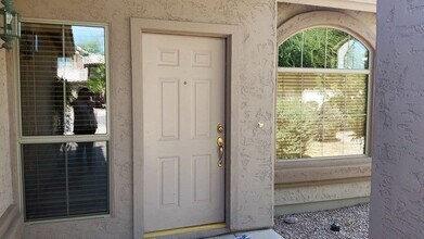 1709 E Aspen Way in Gilbert, AZ - Building Photo - Building Photo