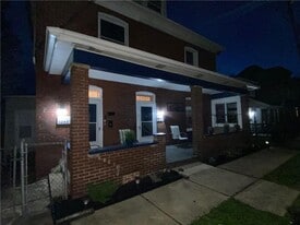 348 N Pennsylvania Ave in Greensburg, PA - Building Photo