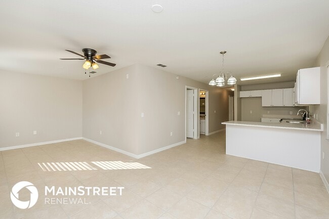 1002 W Madison St in Plant City, FL - Foto de edificio - Building Photo