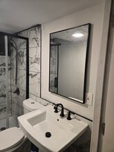 76 Mansfield St, Unit 76B-Basement in Hartford, CT - Foto de edificio - Building Photo