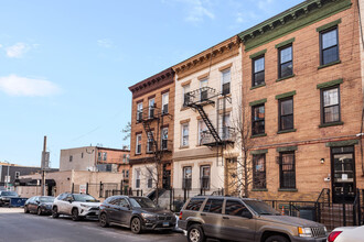 2370 Pacific St in Brooklyn, NY - Building Photo - Building Photo