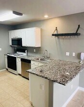 10173 Quaint Tree St in Las Vegas, NV - Building Photo - Building Photo